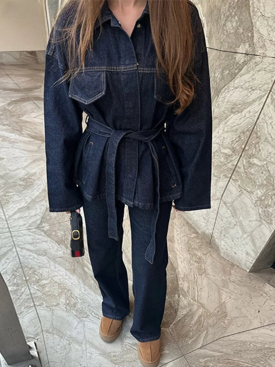 Dames Denim Set – Vintage Jas en Broek met Ceintuur