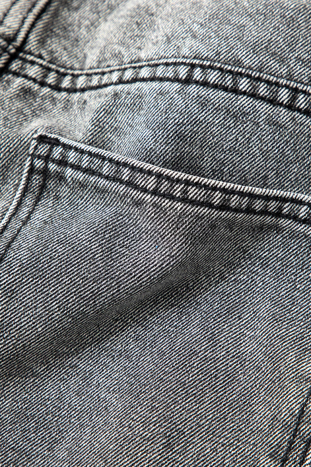 Dames Loose Fit Denim – Comfort, Stijl en Kwaliteit in Eén