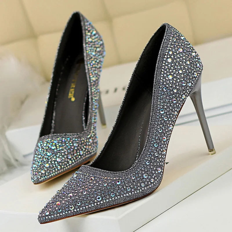 Dames Stiletto Pumps met Strass – Luxe en Elegant