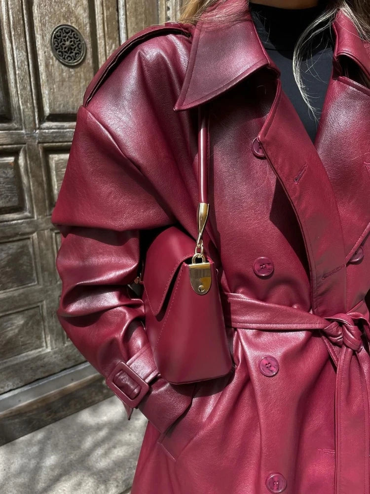 Dames Leren Trenchcoat – Bordeauxrode PU-Leren Jas met Ceintuur